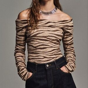 Pilcro Off-The-Shoulder Long-Sleeve Top, XL, Neutral Zebra Print